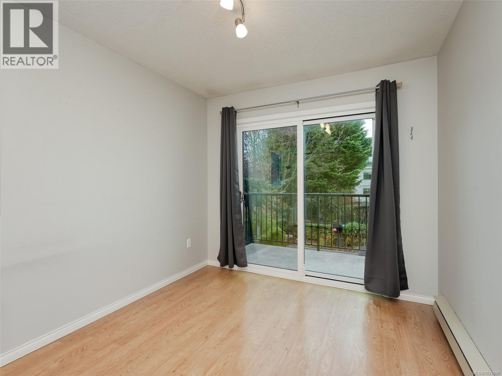 4 947 Caledonia Ave, Victoria, British Columbia  V8T 1E7 - Photo 16 - 1021856