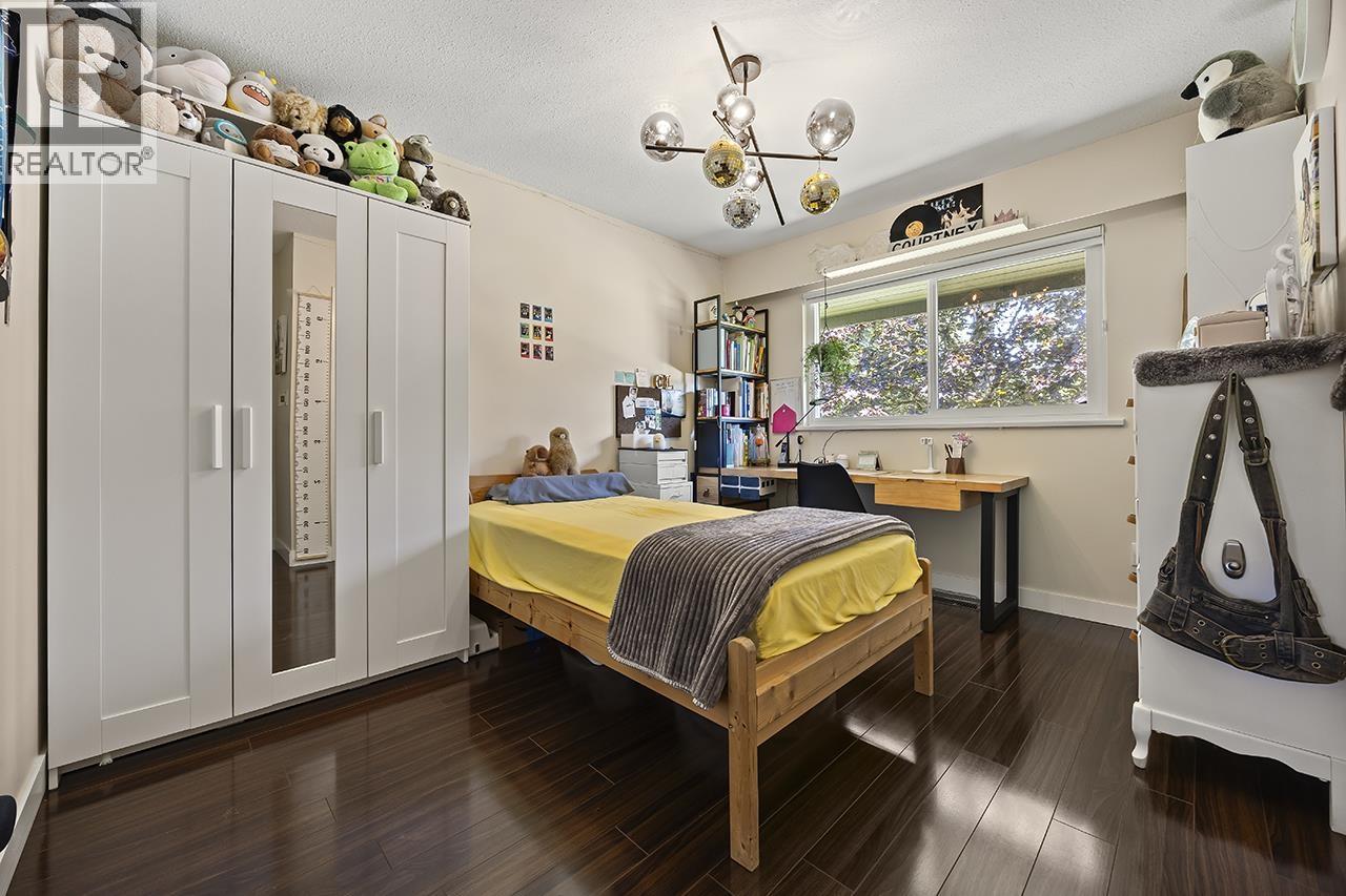 3155 Cardinal Drive, Burnaby, British Columbia  V5A 2T5 - Photo 14 - R3075441