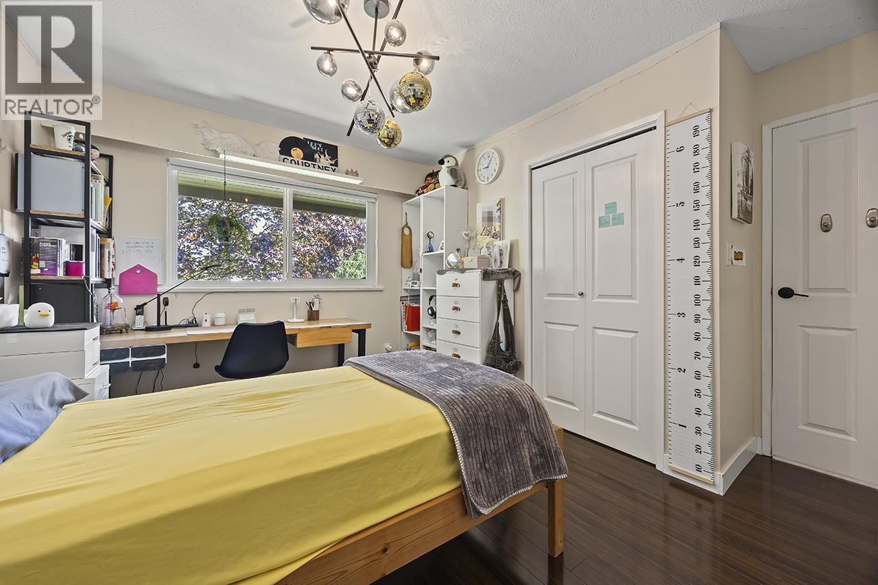 3155 Cardinal Drive, Burnaby, British Columbia  V5A 2T5 - Photo 15 - R3075441