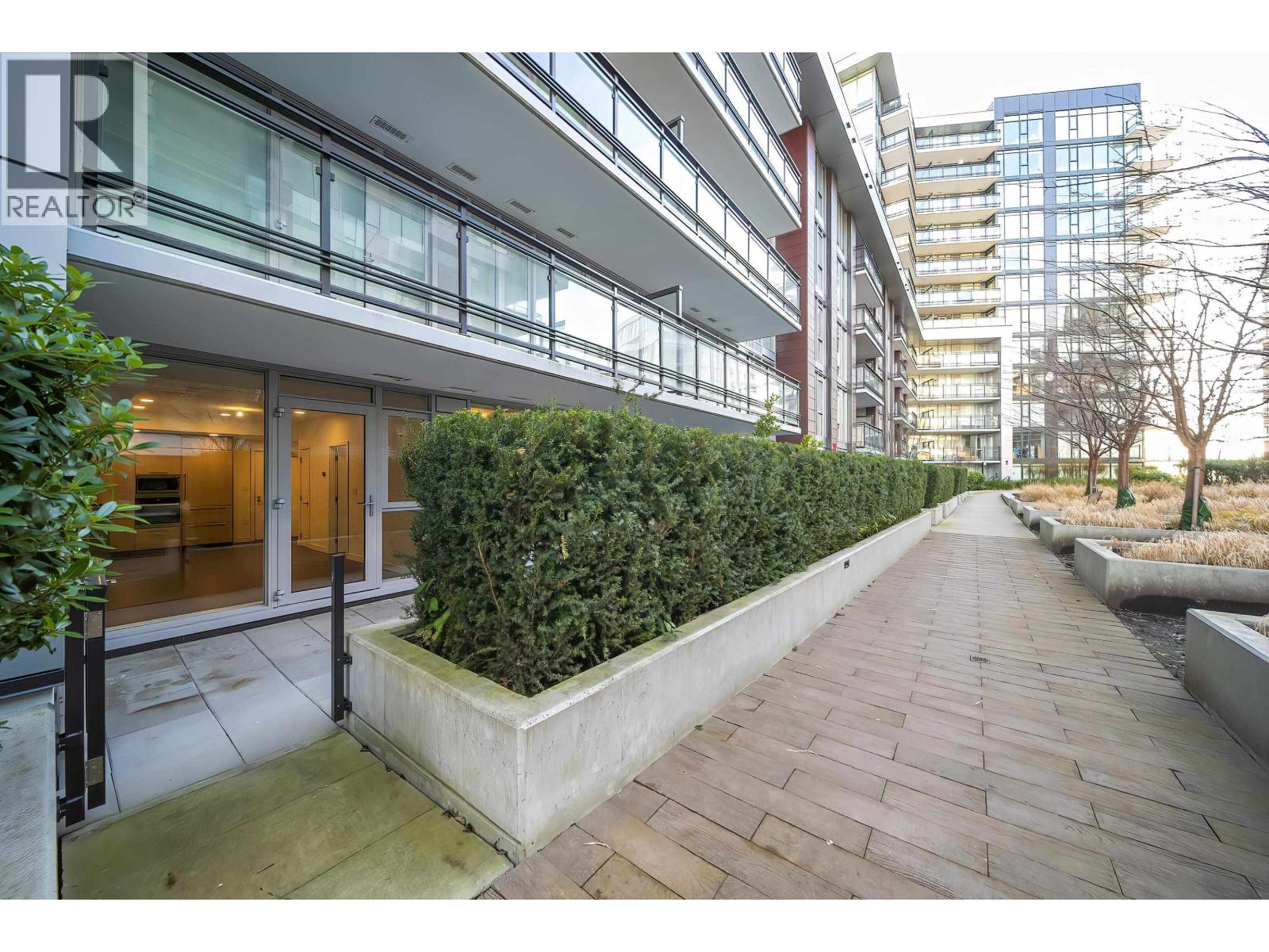 500 3331 No.3 Road, Richmond, British Columbia  V6X 2B6 - Photo 15 - R3075436