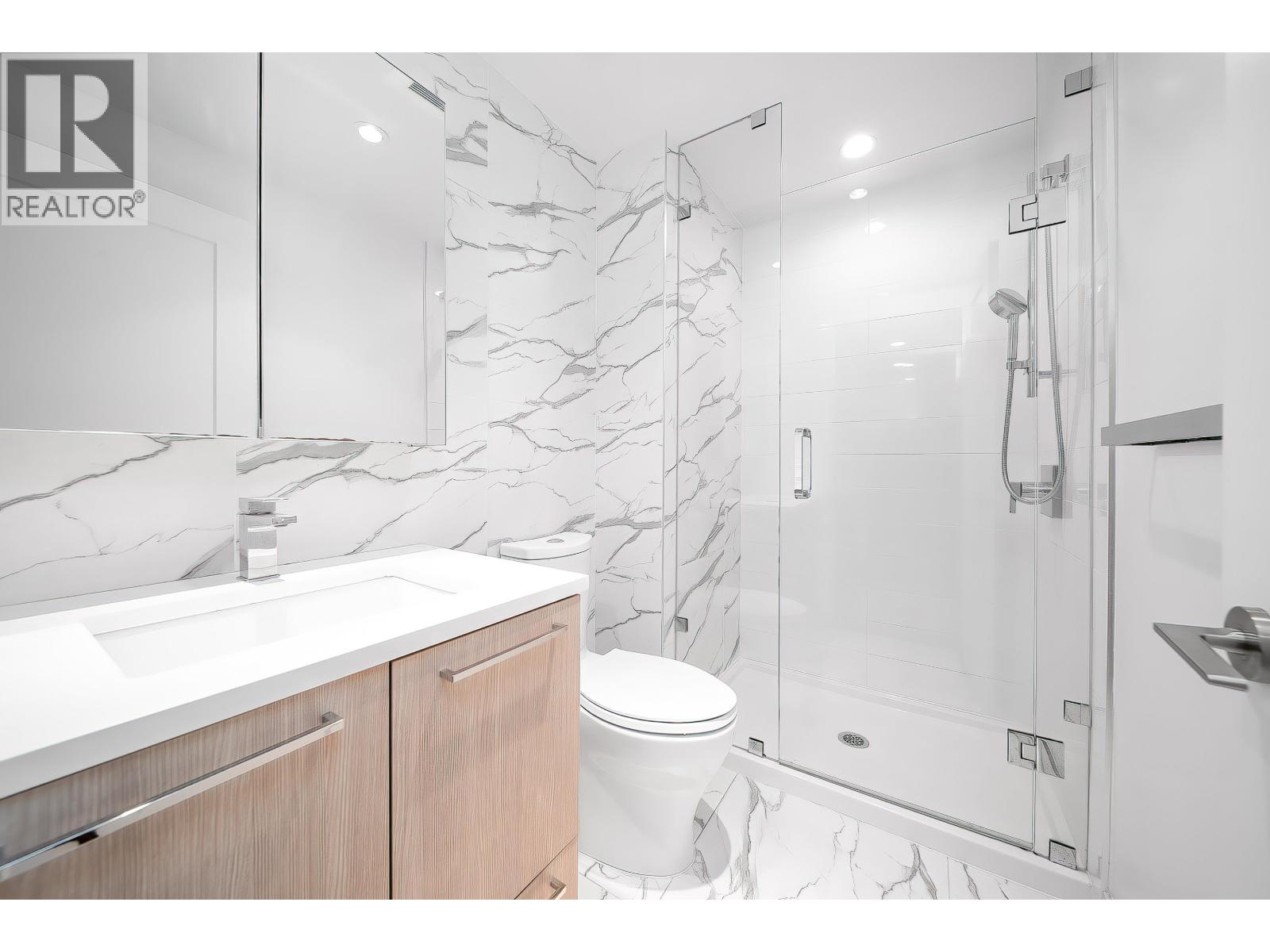 500 3331 No.3 Road, Richmond, British Columbia  V6X 2B6 - Photo 9 - R3075436