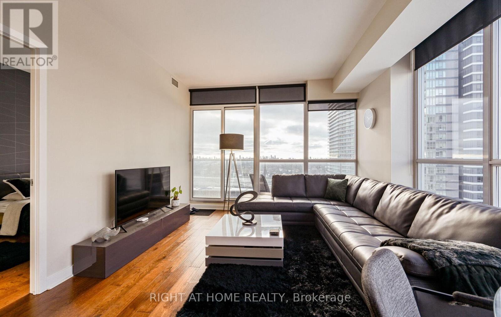 Ph06 - 19 Singer Court, Toronto, Ontario  M2K 0B2 - Photo 17 - C12657226