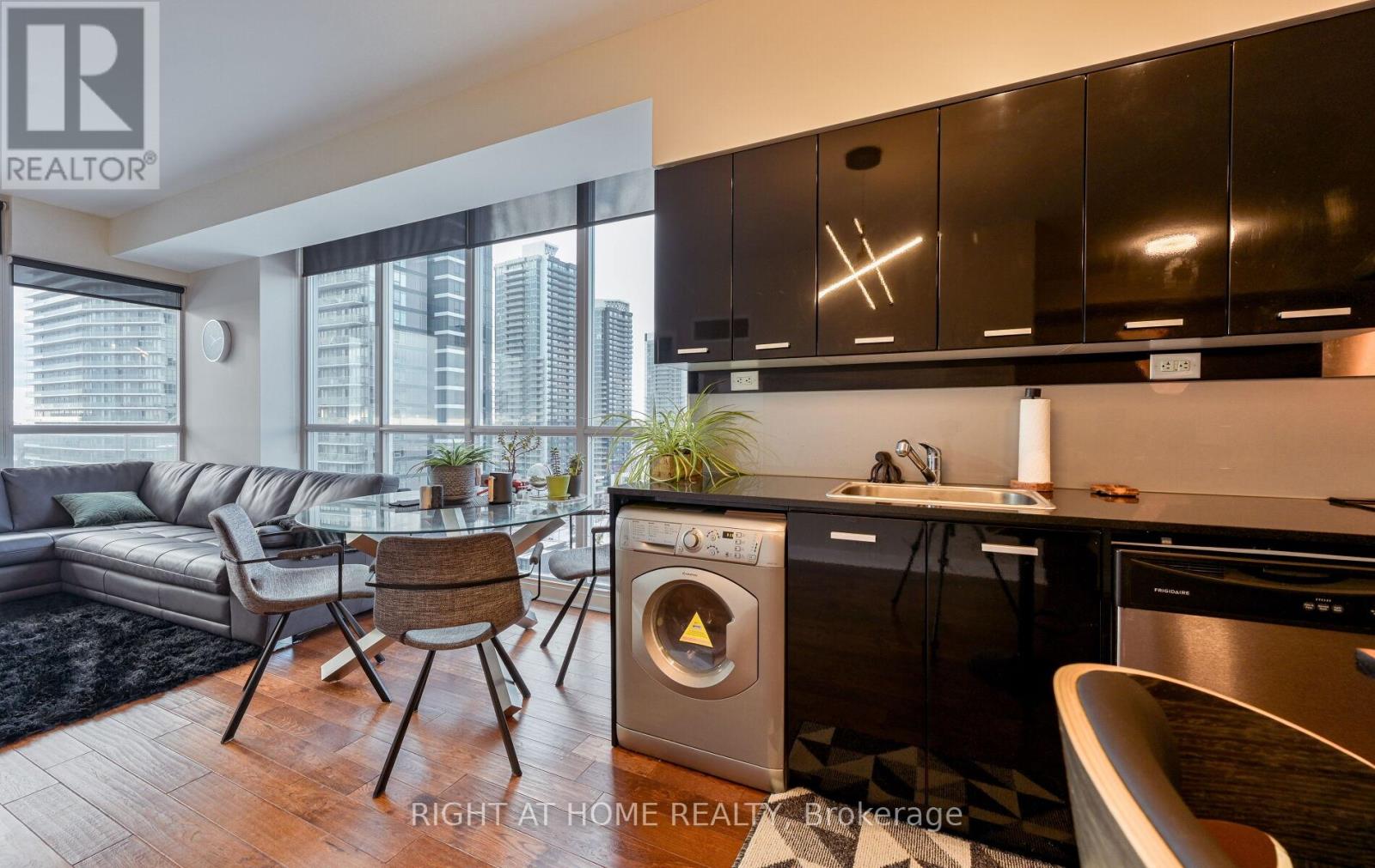 Ph06 - 19 Singer Court, Toronto, Ontario  M2K 0B2 - Photo 28 - C12657226