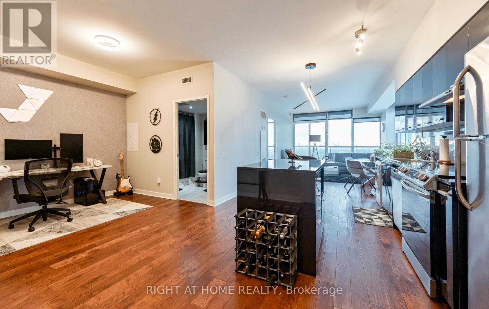 Ph06 - 19 Singer Court, Toronto, Ontario  M2K 0B2 - Photo 8 - C12657226