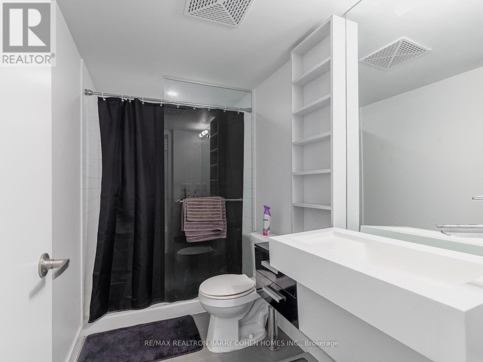 2102 - 38 Dan Leckie Way, Toronto, Ontario  M5V 2V6 - Photo 12 - C12657244