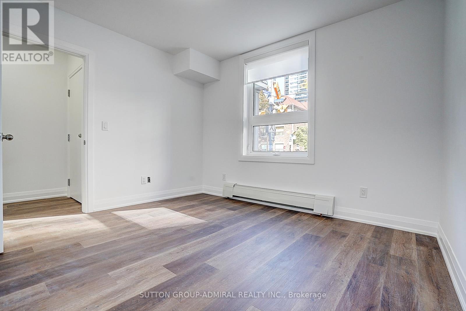 Main & Basement - 166 Vaughan Road, Toronto, Ontario  M6C 2M2 - Photo 8 - C12657248