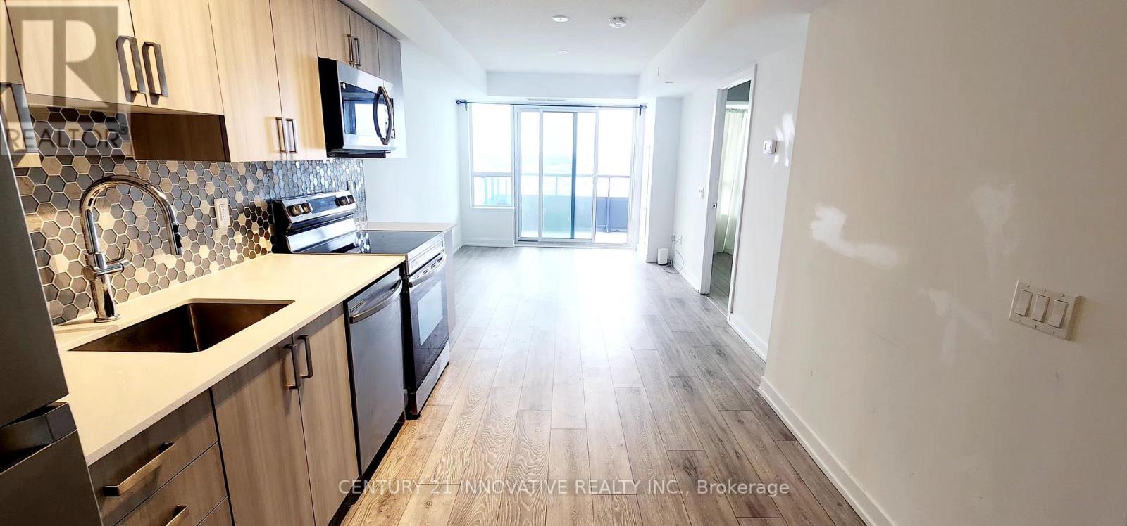 1712 - 1455 Celebration Drive, Pickering, Ontario L1W 0C3 - Photo 3 - E12657220