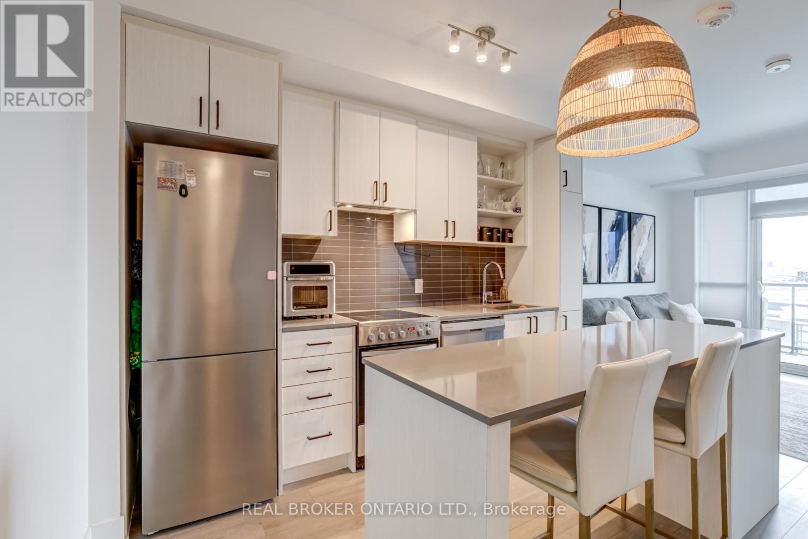 614 - 50 George Butchart Drive, Toronto, Ontario  M3K 0C9 - Photo 7 - W12657212