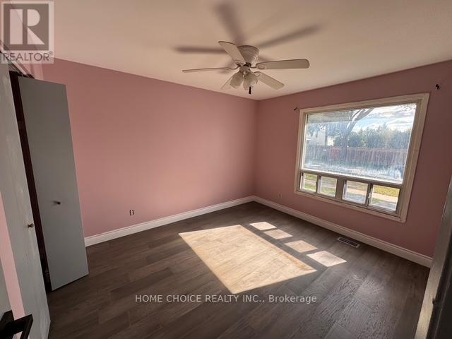 12 Sultan Pool Drive, Toronto, Ontario  M9V 4H2 - Photo 16 - W12657218