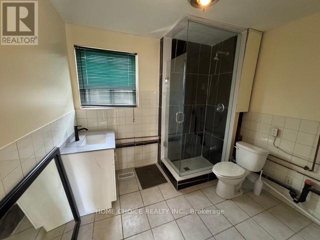 12 Sultan Pool Drive, Toronto, Ontario  M9V 4H2 - Photo 27 - W12657218