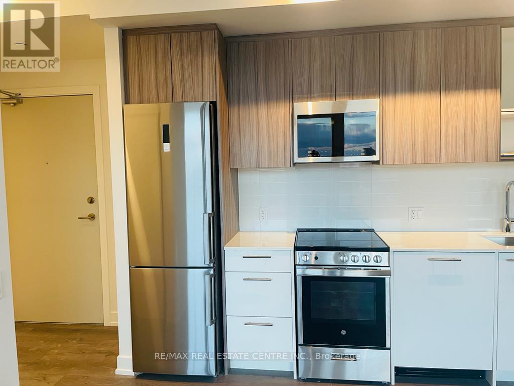 N404 - 225 Veterans Drive, Brampton, Ontario  L7A 0B6 - Photo 10 - W12657250