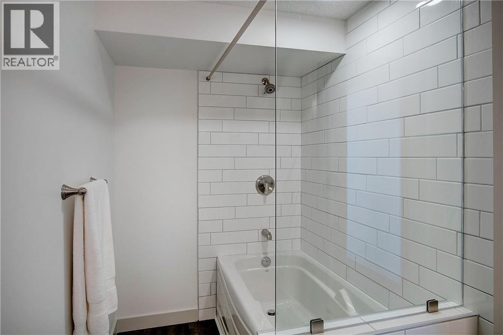 10212 7 Street Sw, Calgary, Alberta  T2W 0G3 - Photo 30 - A2275916