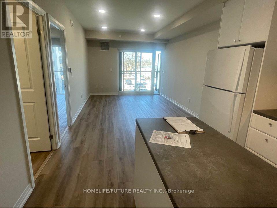 302 - 50 Herrick Avenue, St. Catharines, Ontario  L2P 2S4 - Photo 4 - X12657194