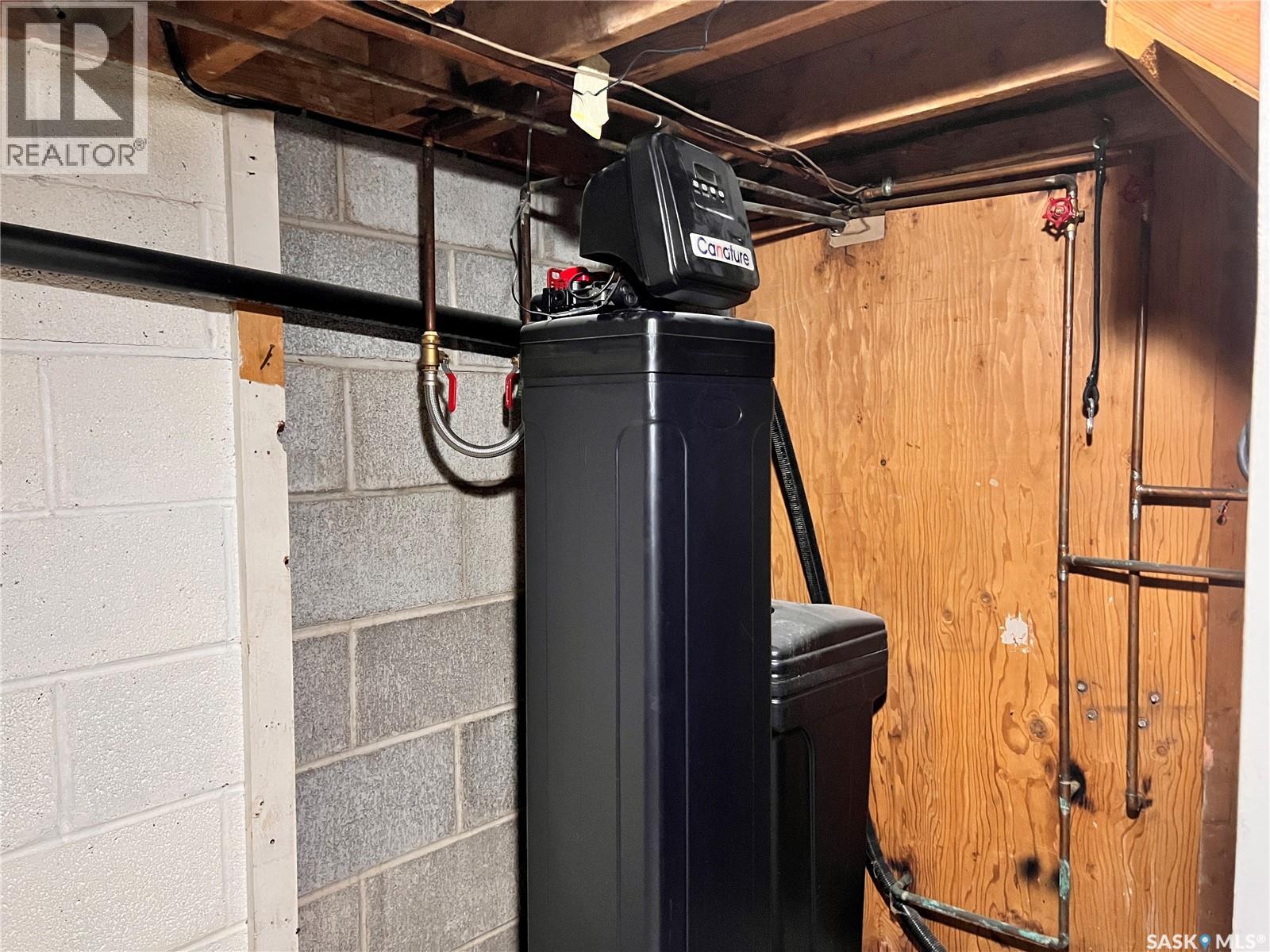 606 2nd Avenue, Raymore, Saskatchewan  S0A 3J0 - Photo 12 - SK026038