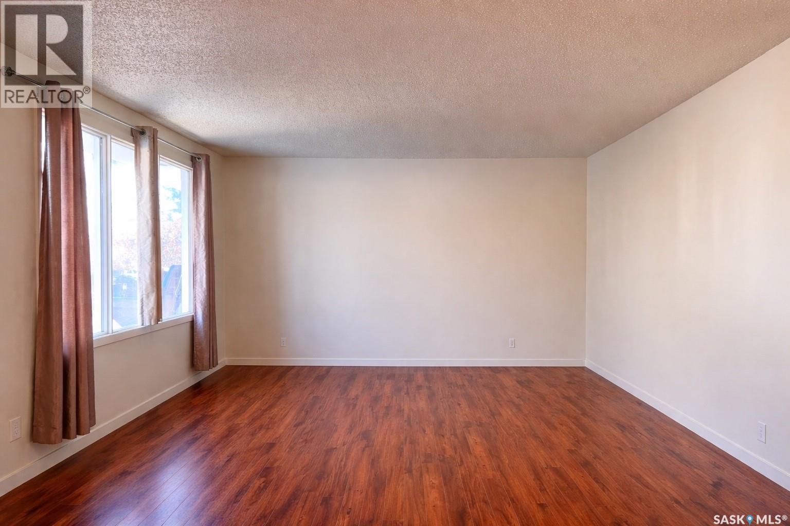 606 2nd Avenue, Raymore, Saskatchewan  S0A 3J0 - Photo 4 - SK026038