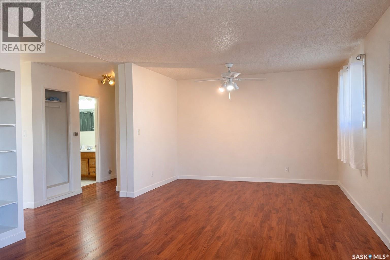 606 2nd Avenue, Raymore, Saskatchewan  S0A 3J0 - Photo 5 - SK026038