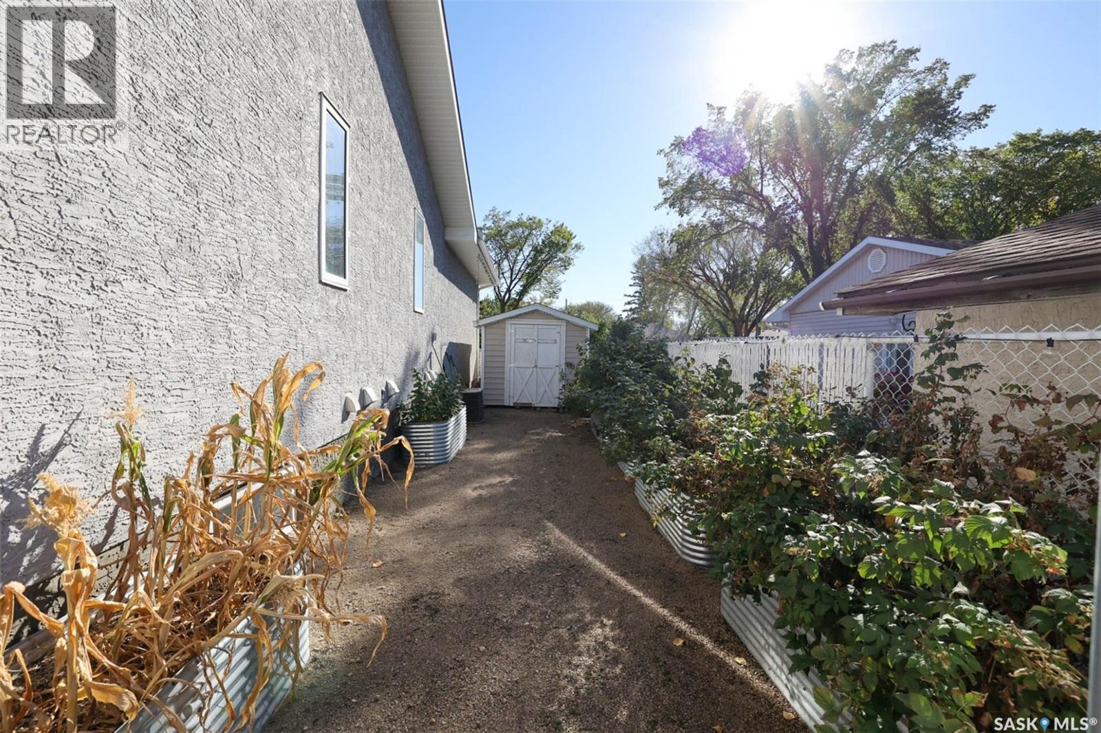 1234 Dover Avenue, Regina, Saskatchewan  S4R 0L4 - Photo 38 - SK026032