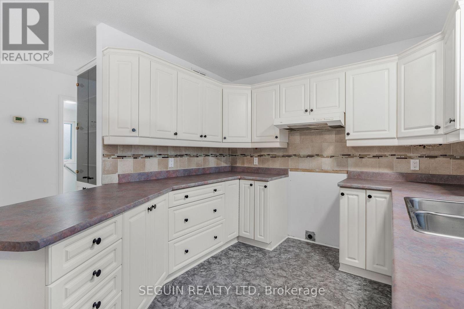 3704 Pattee Road E, Hawkesbury, Ontario  K6A 2R2 - Photo 10 - X12657320