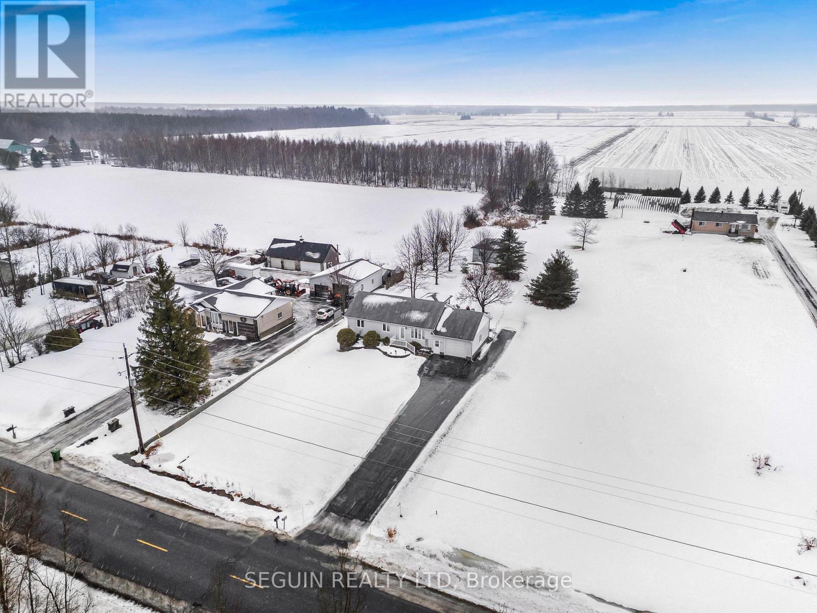 3704 Pattee Road E, Hawkesbury, Ontario  K6A 2R2 - Photo 31 - X12657320