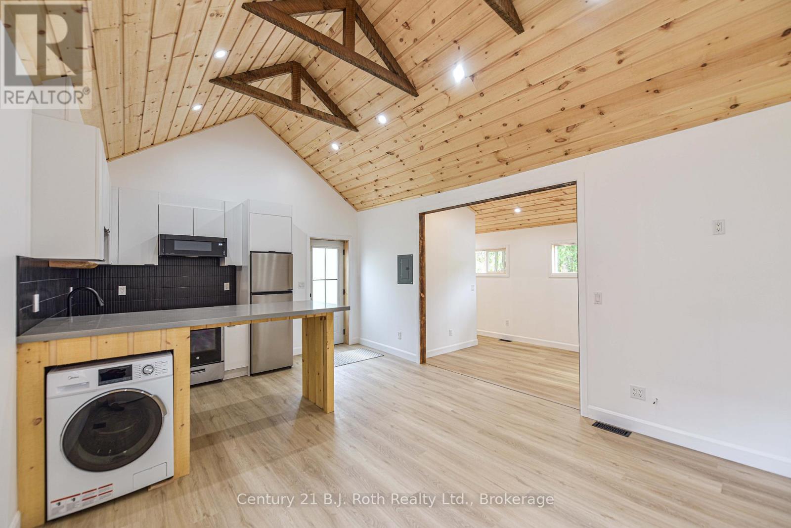 Unit C - 274 Mississaga Street W, Orillia, Ontario  L3V 3B8 - Photo 10 - S12657346