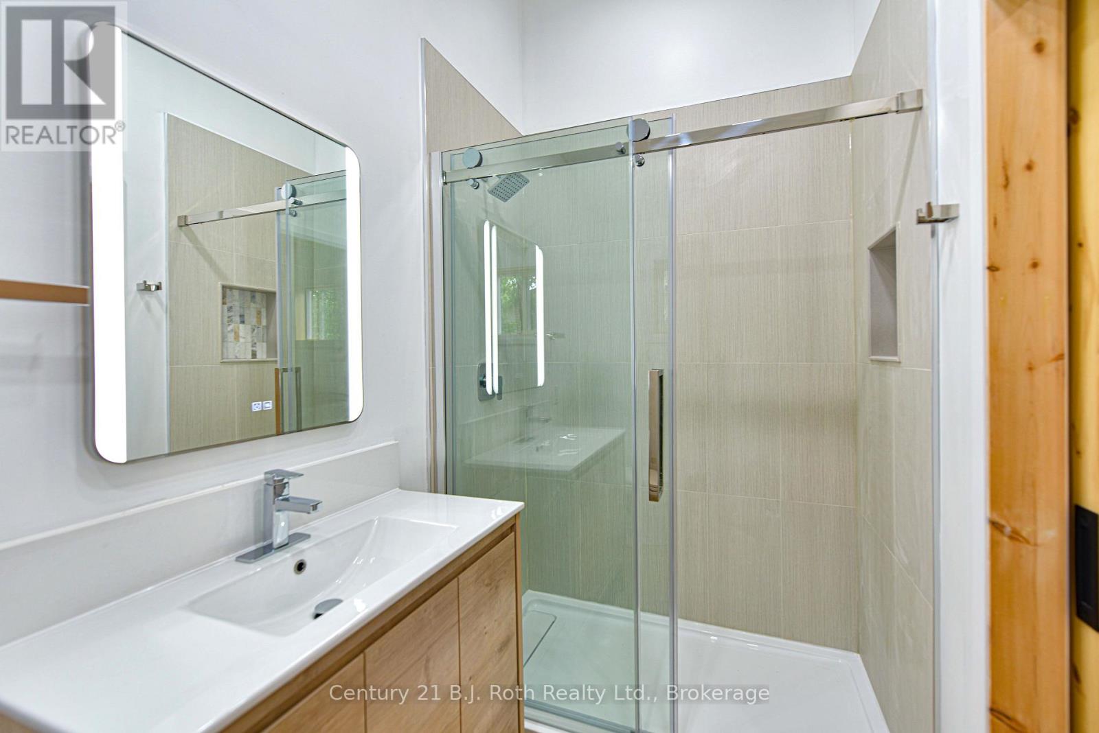 Unit C - 274 Mississaga Street W, Orillia, Ontario  L3V 3B8 - Photo 12 - S12657346