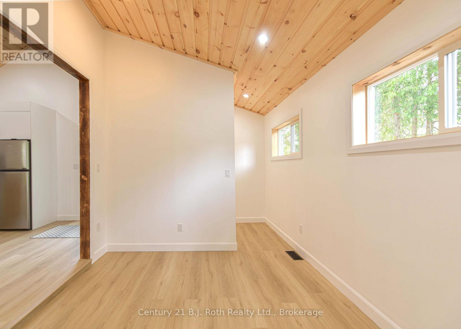 Unit C - 274 Mississaga Street W, Orillia, Ontario  L3V 3B8 - Photo 14 - S12657346