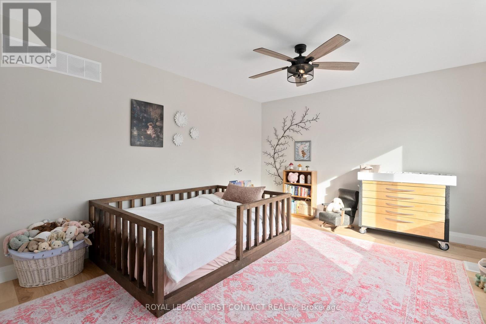 18 Lakeview Road, Oro-Medonte, Ontario  L0L 2E0 - Photo 37 - S12657214