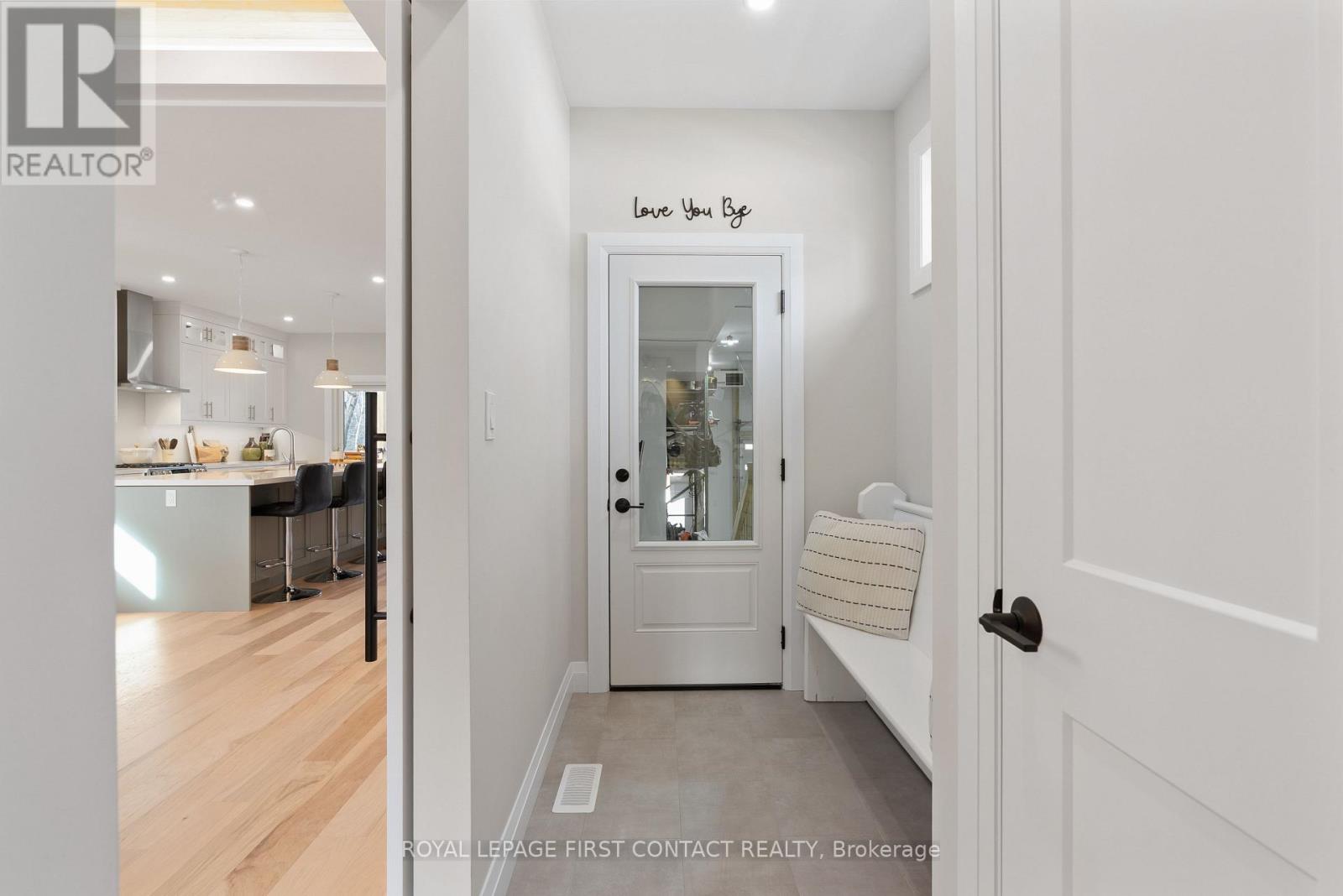 18 Lakeview Road, Oro-Medonte, Ontario  L0L 2E0 - Photo 26 - S12657214