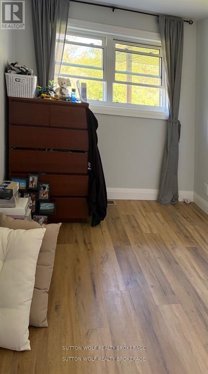 235 William Street, Southwest Middlesex, Ontario  N0L 1Z0 - Photo 11 - X12657304