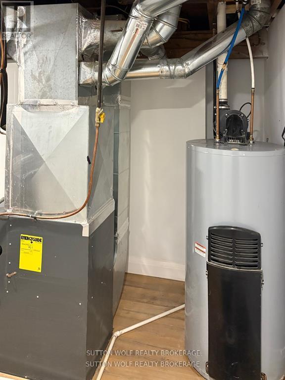 235 William Street, Southwest Middlesex, Ontario  N0L 1Z0 - Photo 20 - X12657304