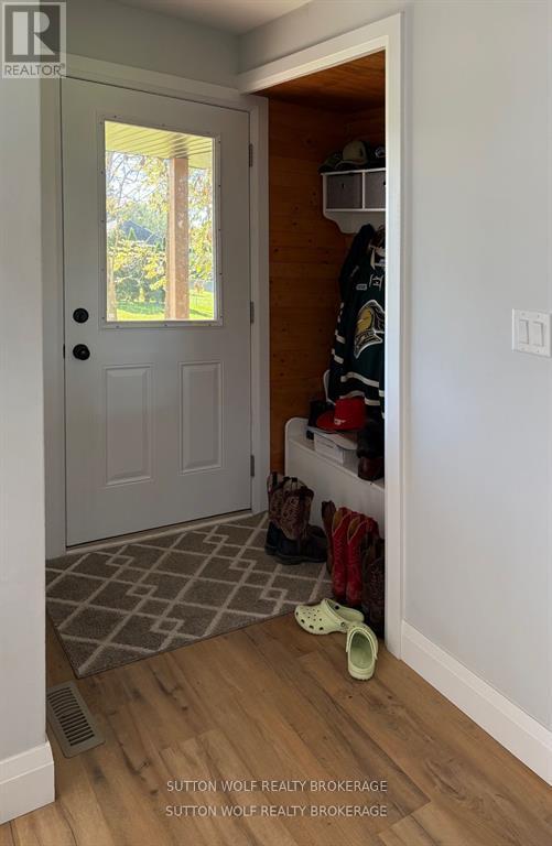 235 William Street, Southwest Middlesex, Ontario  N0L 1Z0 - Photo 7 - X12657304