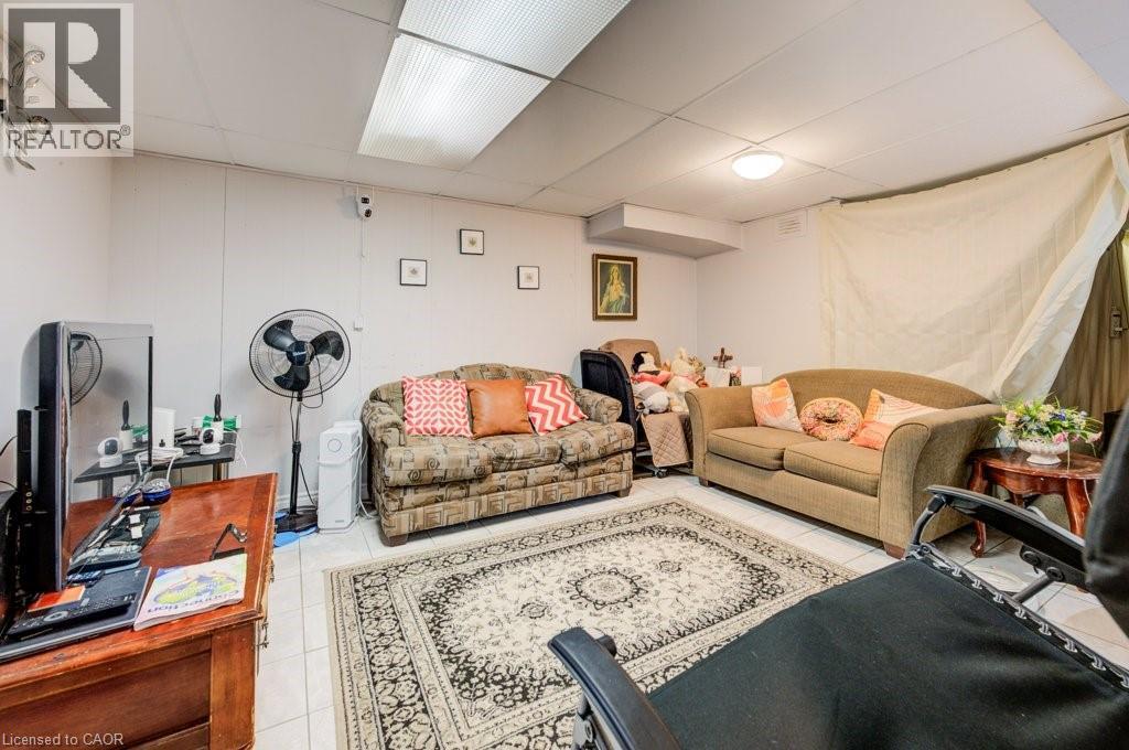 33 Garland Crescent, London, Ontario  N5V 1N4 - Photo 12 - 40795592