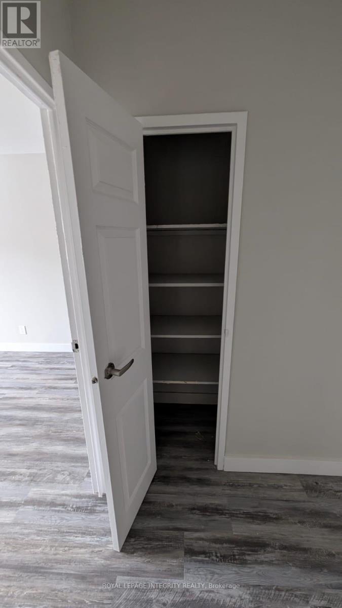 303 - 1435 Morisset Avenue, Ottawa, Ontario  K1Z 8H4 - Photo 3 - X12657370