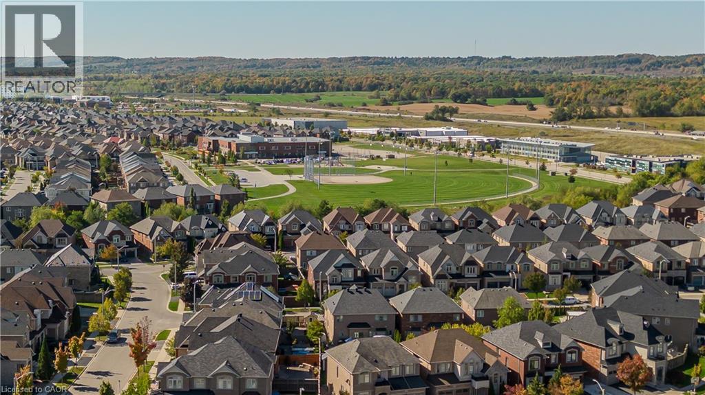 3356 Mikalda Road, Burlington, Ontario  L7M 0K9 - Photo 3 - 40777549