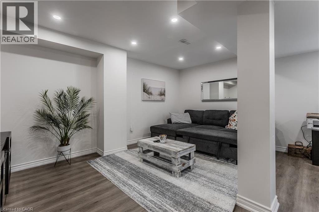 3356 Mikalda Road, Burlington, Ontario  L7M 0K9 - Photo 26 - 40777549