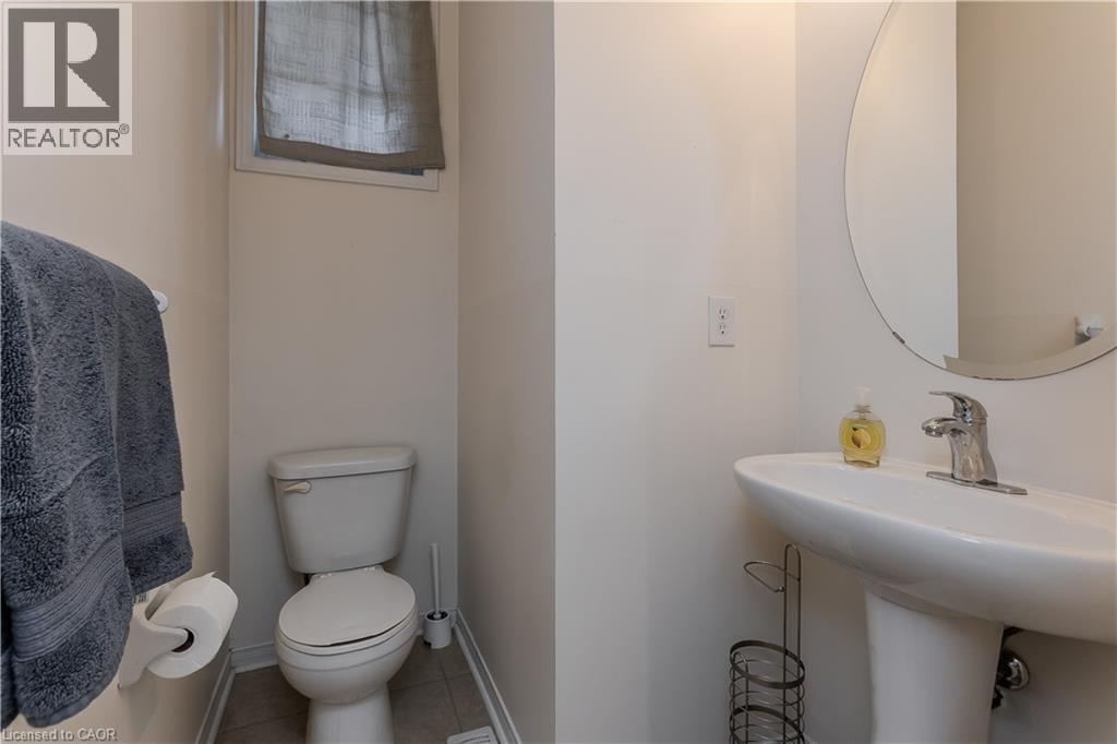 3356 Mikalda Road, Burlington, Ontario  L7M 0K9 - Photo 16 - 40777549