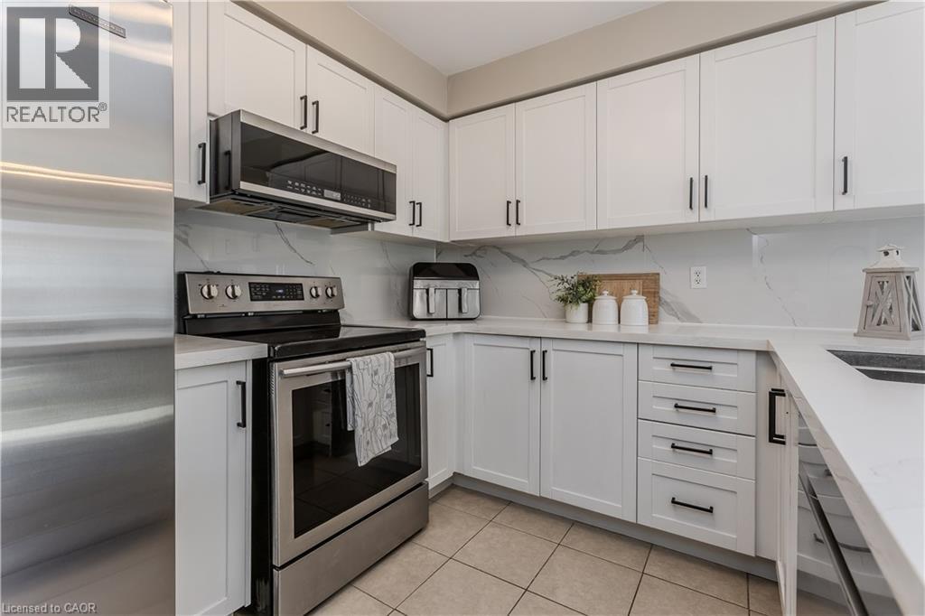 3356 Mikalda Road, Burlington, Ontario  L7M 0K9 - Photo 11 - 40777549