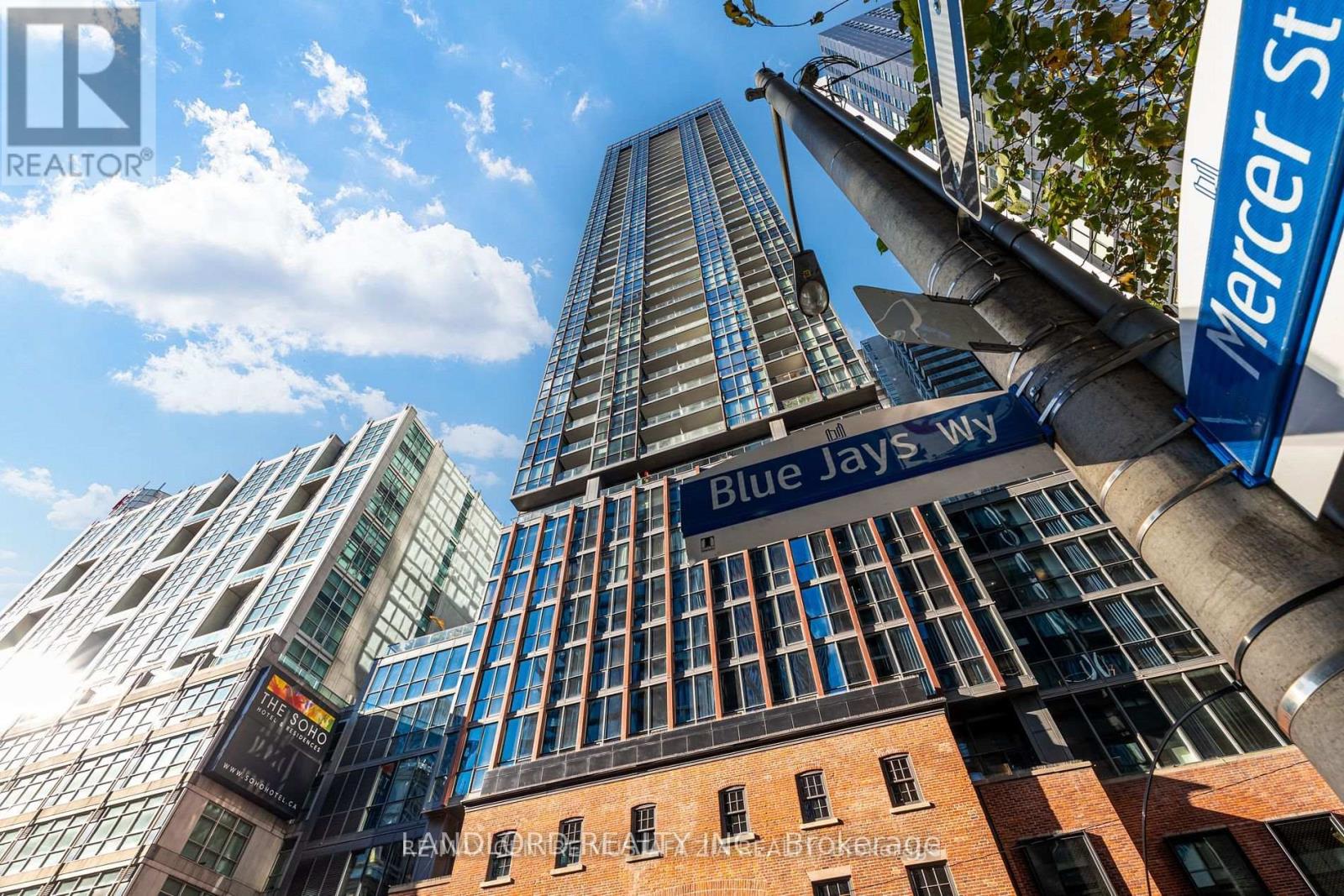 3502 - 88 Blue Jays Way, Toronto, Ontario  M5V 2G3 - Photo 1 - C12657298