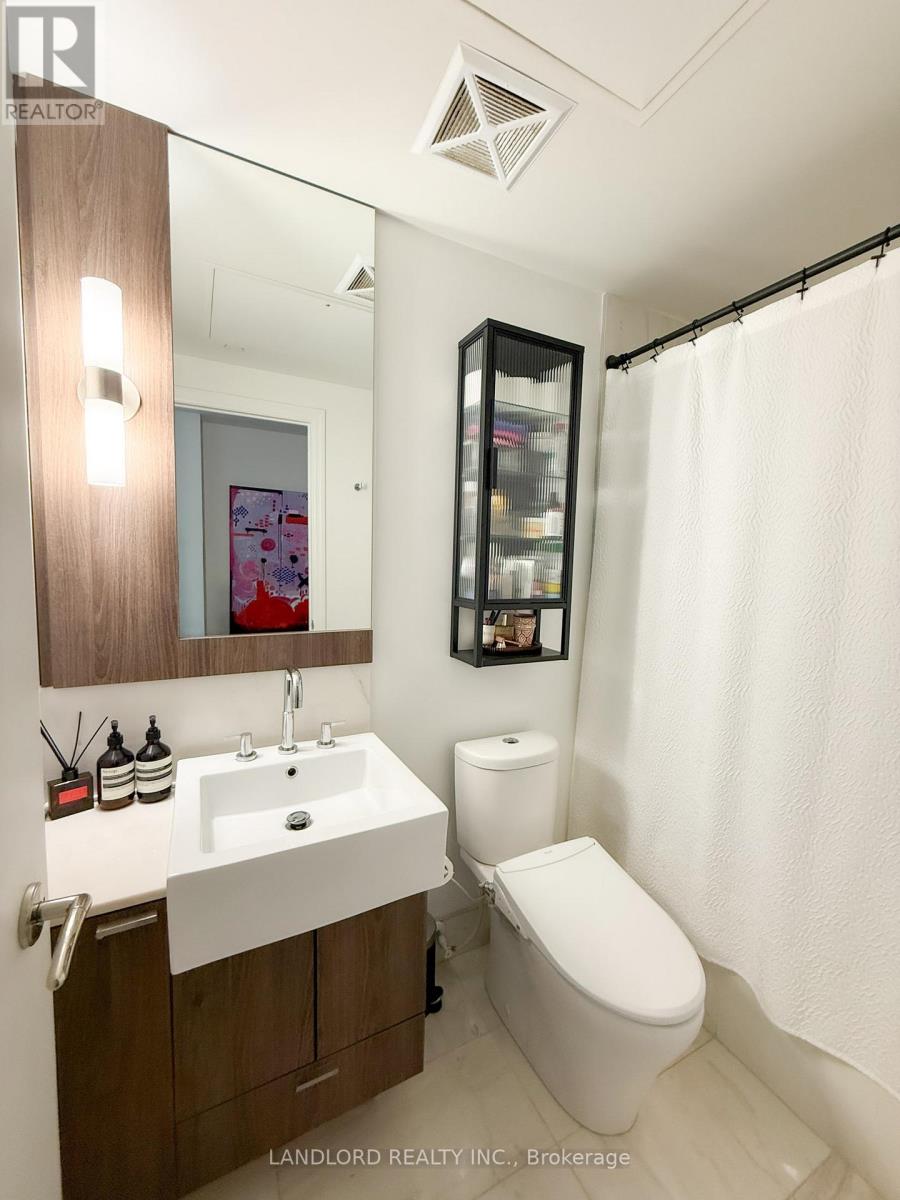 3502 - 88 Blue Jays Way, Toronto, Ontario  M5V 2G3 - Photo 13 - C12657298