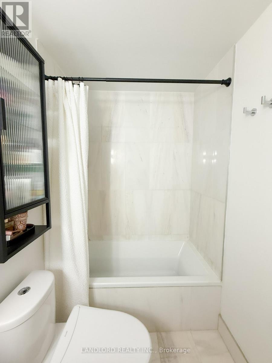 3502 - 88 Blue Jays Way, Toronto, Ontario  M5V 2G3 - Photo 14 - C12657298