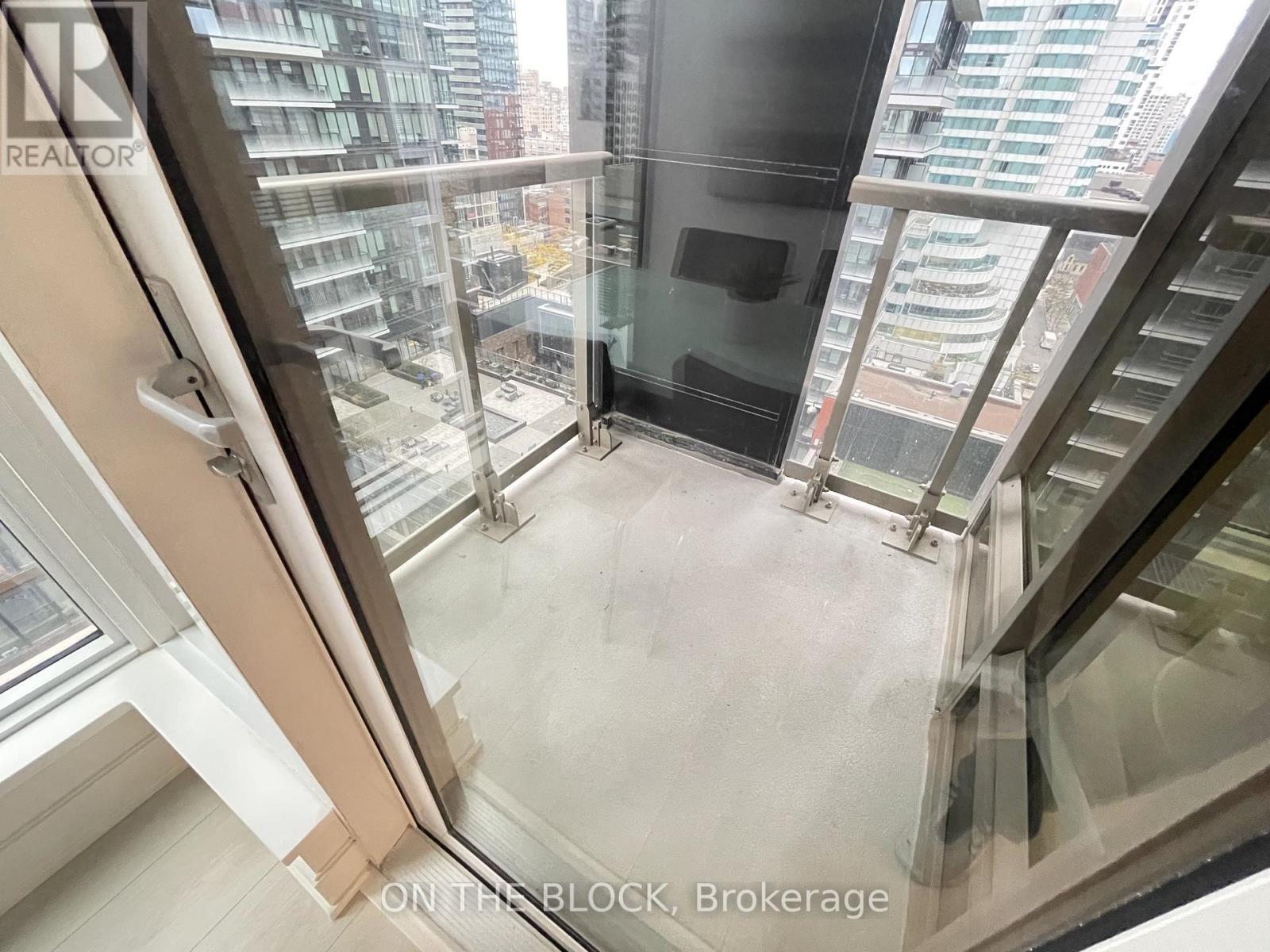 1312 - 35 Mercer Street, Toronto, Ontario  M5V 0V1 - Photo 10 - C12657316