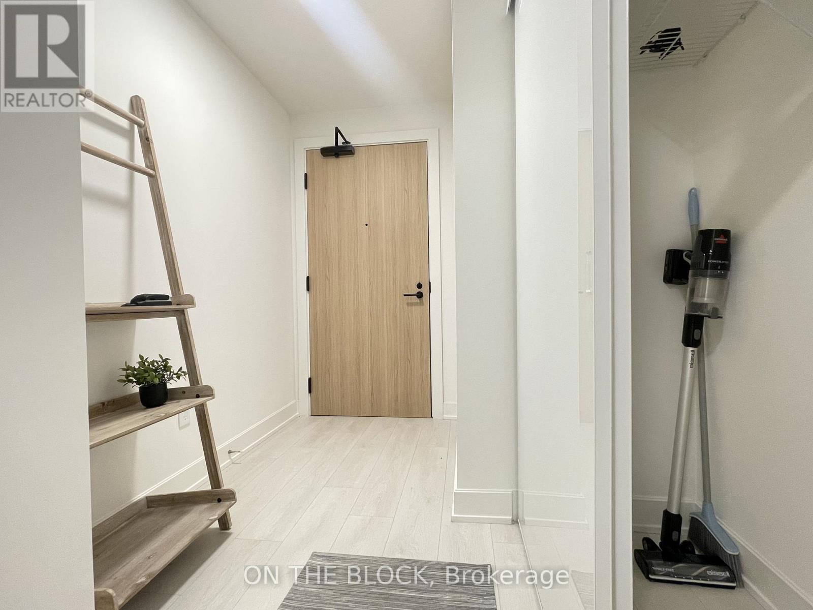 1312 - 35 Mercer Street, Toronto, Ontario  M5V 0V1 - Photo 4 - C12657316