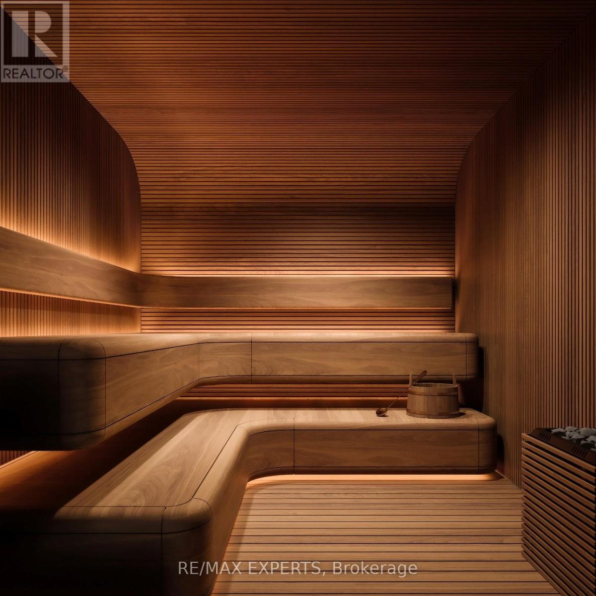 36 Honey Locust Court, Vaughan, Ontario  L6A 1G2 - Photo 46 - N12657286