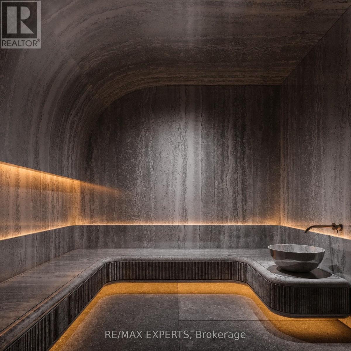 36 Honey Locust Court, Vaughan, Ontario  L6A 1G2 - Photo 47 - N12657286