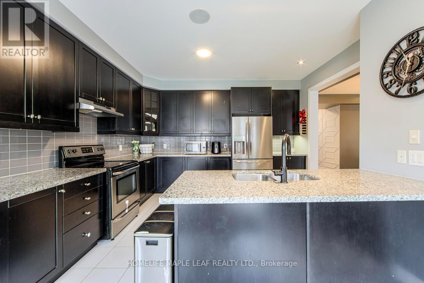 118 Lorne Thomas Place, New Tecumseth, Ontario  L9R 0V8 - Photo 18 - N12657312