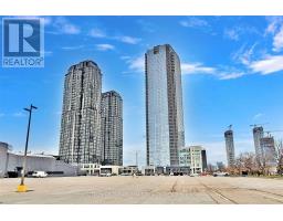 1801 - 2908 HIGHWAY 7 W, Vaughan, Ontario