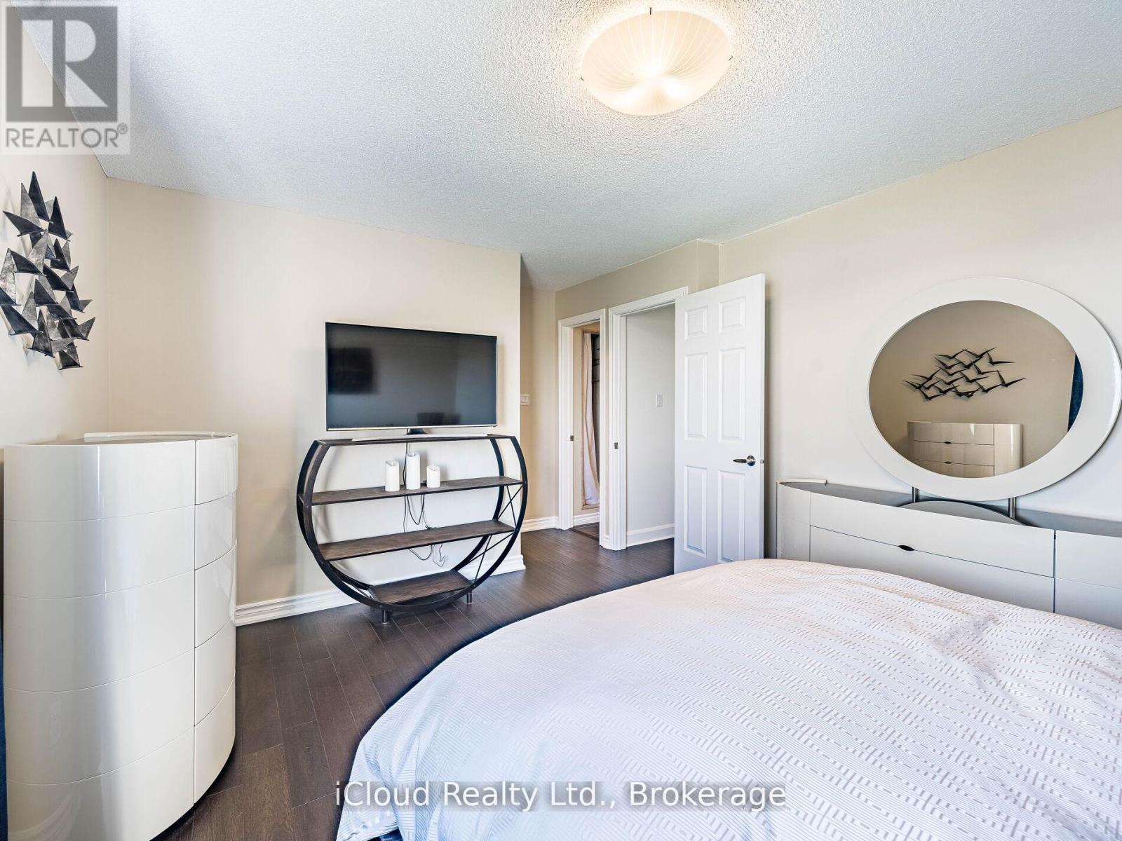 16 - 1100 Queens Avenue, Oakville, Ontario  L6H 2B5 - Photo 22 - W12657256