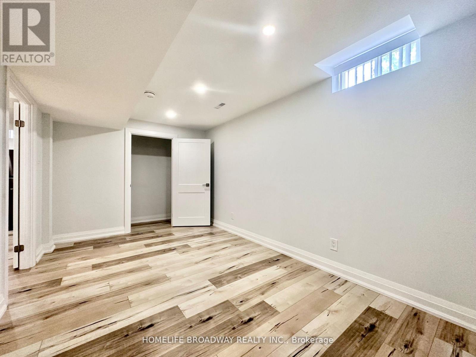 Bsmt - 941 Blyleven Boulevard, Mississauga, Ontario  L5V 2G5 - Photo 11 - W12657314