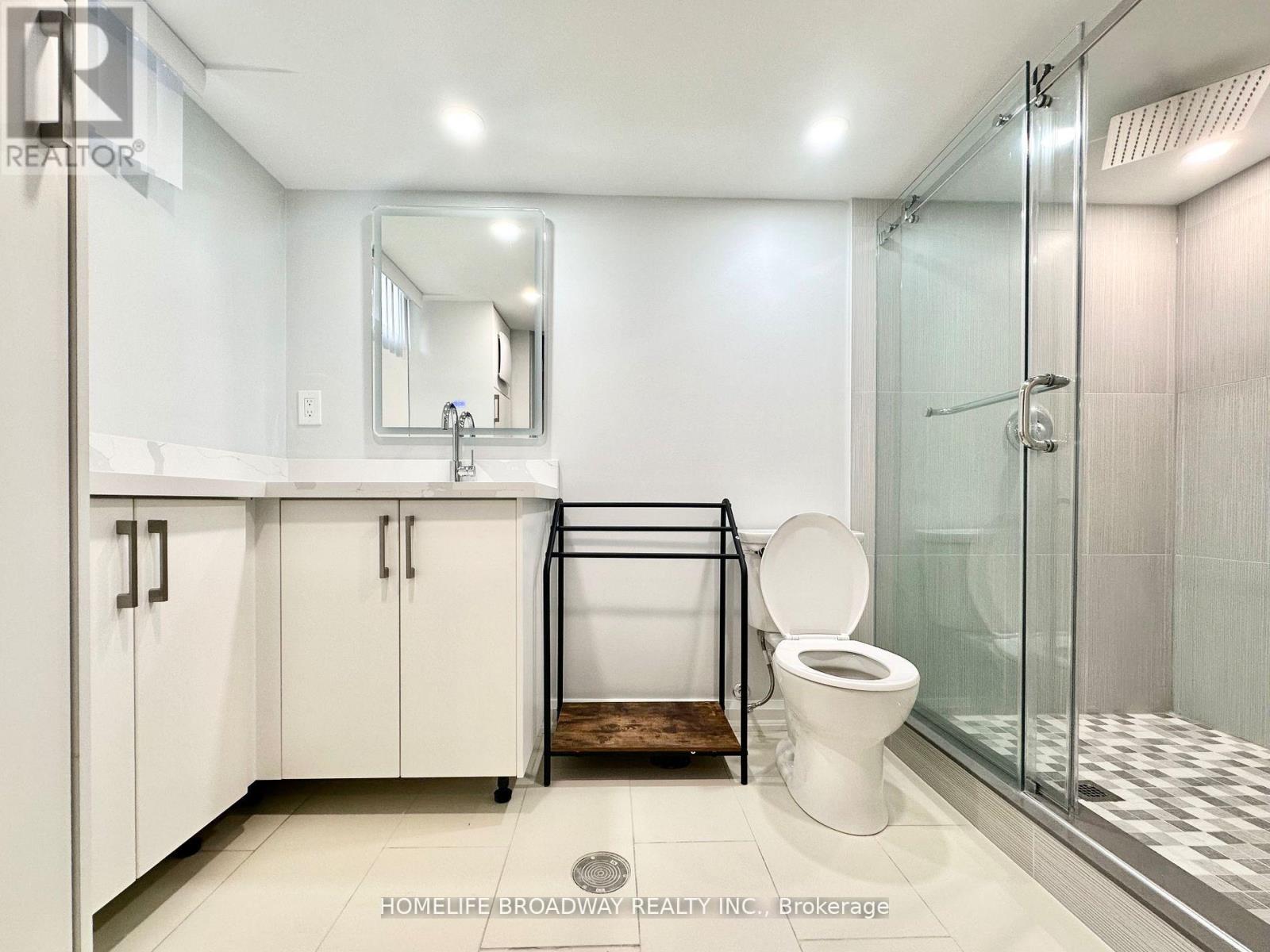 Bsmt - 941 Blyleven Boulevard, Mississauga, Ontario  L5V 2G5 - Photo 12 - W12657314