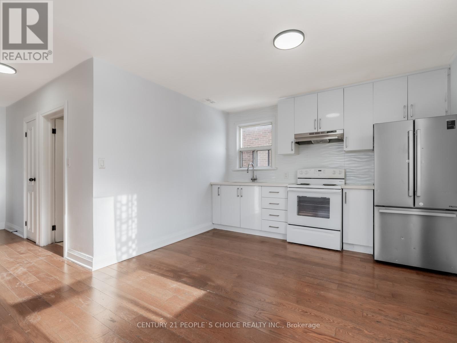 2 - 1 Lacey Avenue, Toronto, Ontario  M6M 3L6 - Photo 5 - W12657356